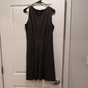 Elegant Dark Grey Sleeveless Dress
